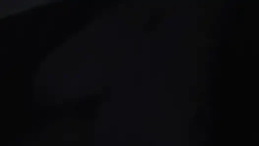 Fährt nackt nach hause