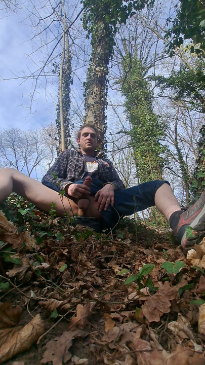 Me jerking outdoor