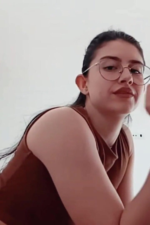 Live Blowjob with Facial Cum Glasses