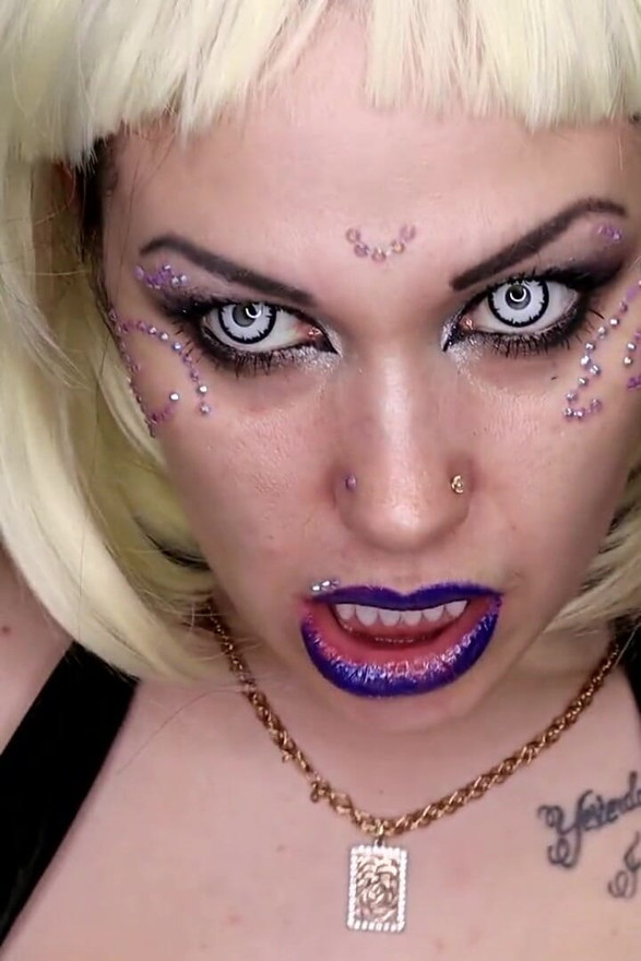 Giantess Drooling and Cumming Before Eating You Alive