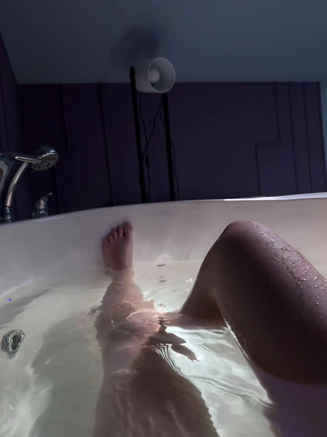 big legs in bathroom