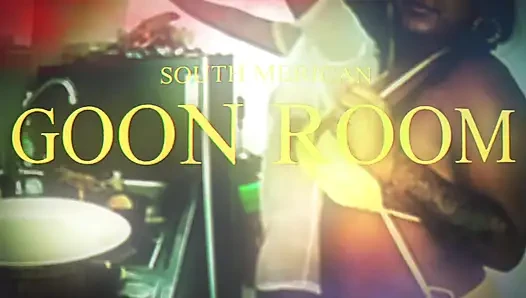 Mucho Food Latinas Love Kitchen, Food, Sex