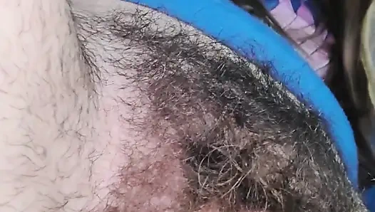 Пробуя новую стеклянную игрушку, я оставила все тесто