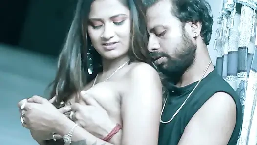Sautele bhaiya aap mujhe chod ke mera bur faar do