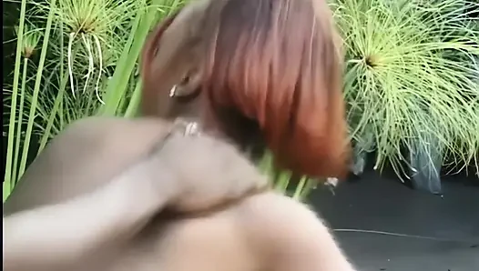 Verloren in einem Meer von Orgasmen
