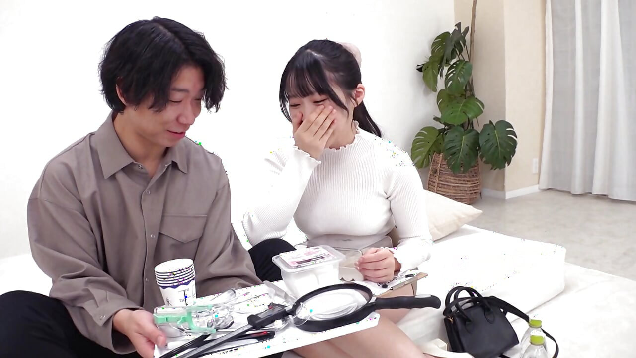 Part 1: A friendship verification project between a college student and a boy and girl who have been childhood friends for 10 years—an adult doctor pretend experience!