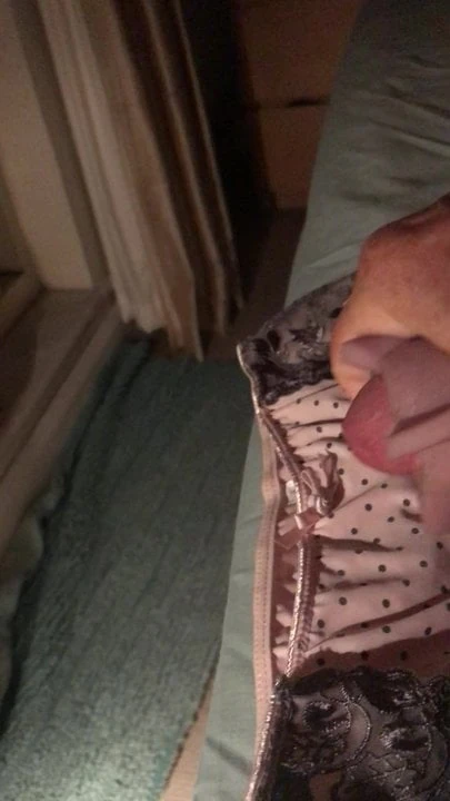 Big gurl panty cock sheath wank and cum