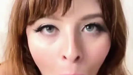 Поклонники АСМР