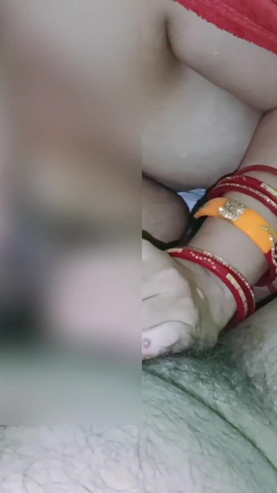 Mere Chote Bhai ki Patnee ne mujhe sex ke liye Bulaya | Clip 1