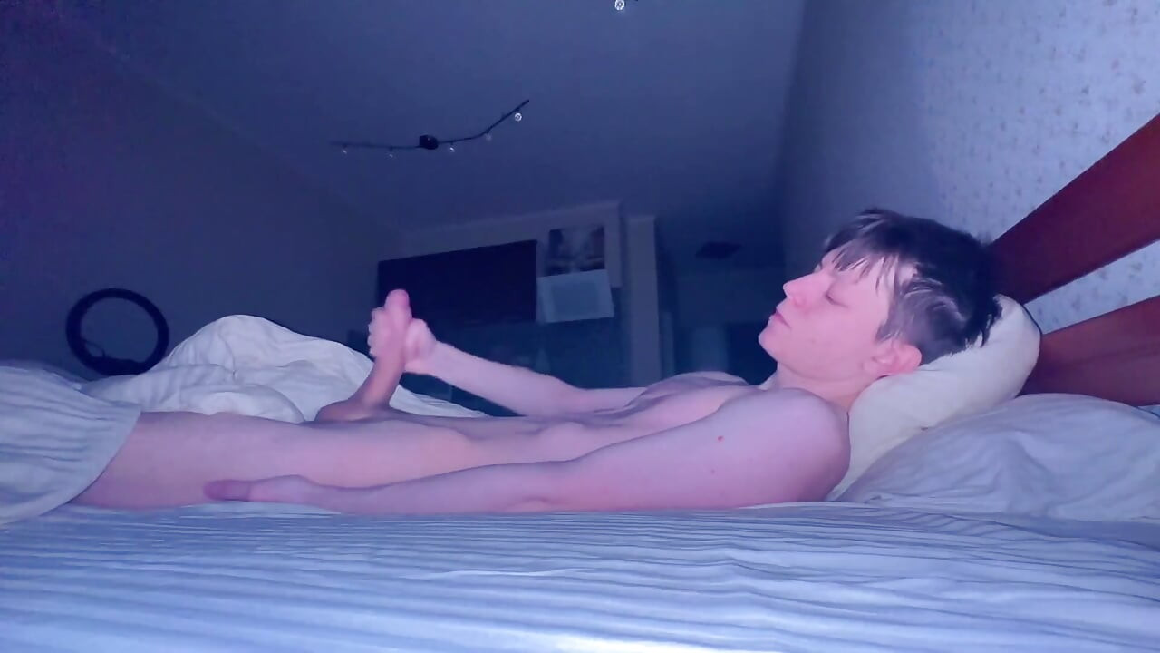 Fast and Rough Jerk off When You Only Have a Few Minutes