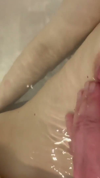 I make deals with my 18 y.o. step sis to film her masturbation and anal fingering in bathroom | Clip 1