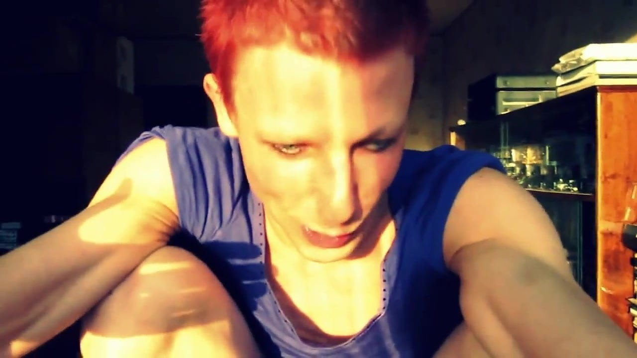 TWINK IS ALWAYS HUNGRY FOR RAW COCK