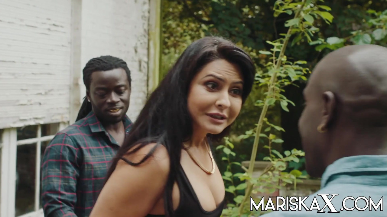 夫がbbcに提供するmariskax mariska