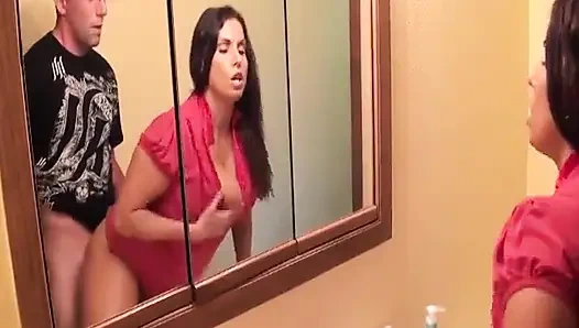 En iyi arkadaşımın ateşli üvey annesi, p2