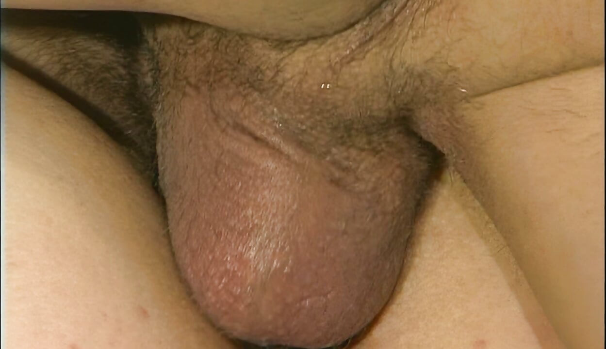 Mature Lesbians Strap-On Fucking Dripping Wet Holes