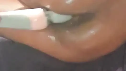 Kamu suka nggak sayang?