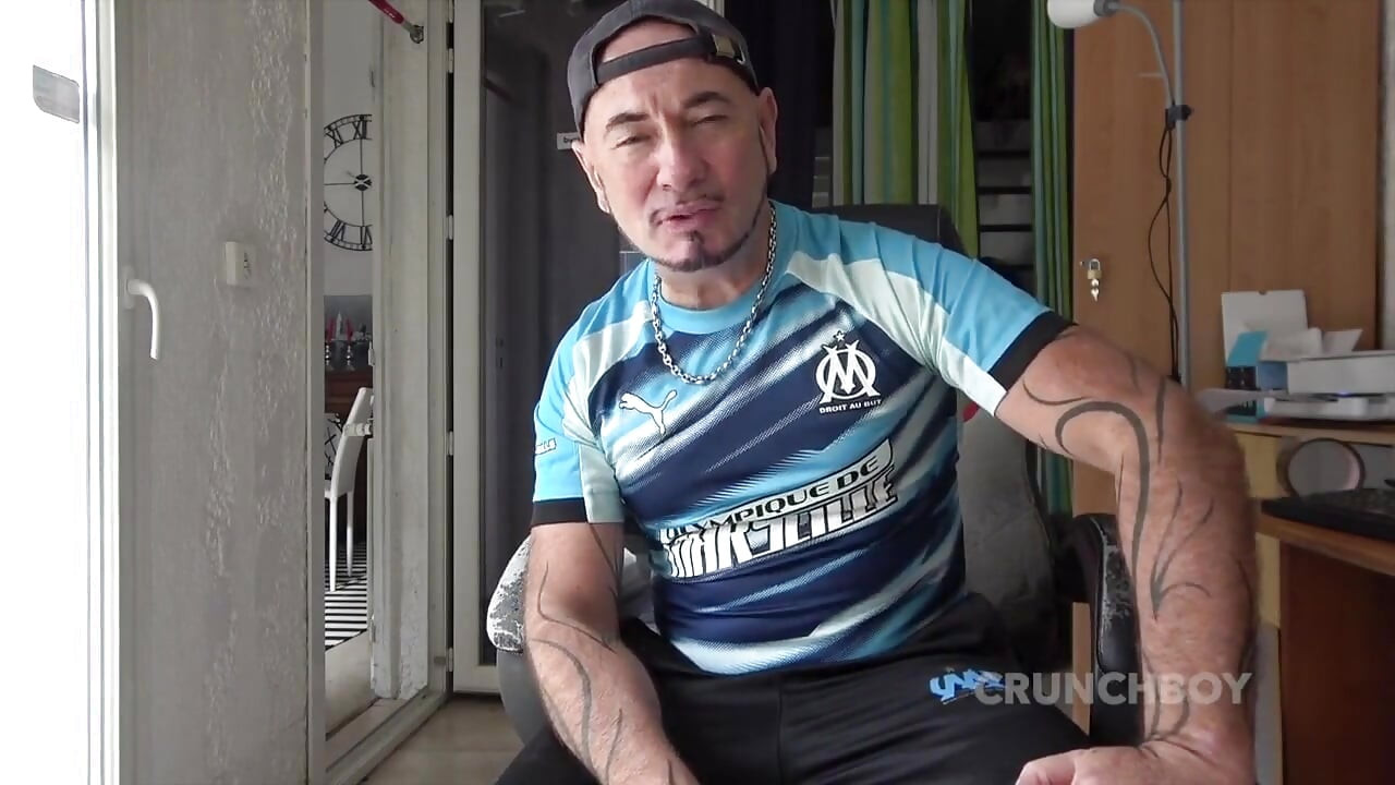 Il cazzo grande del mio amico