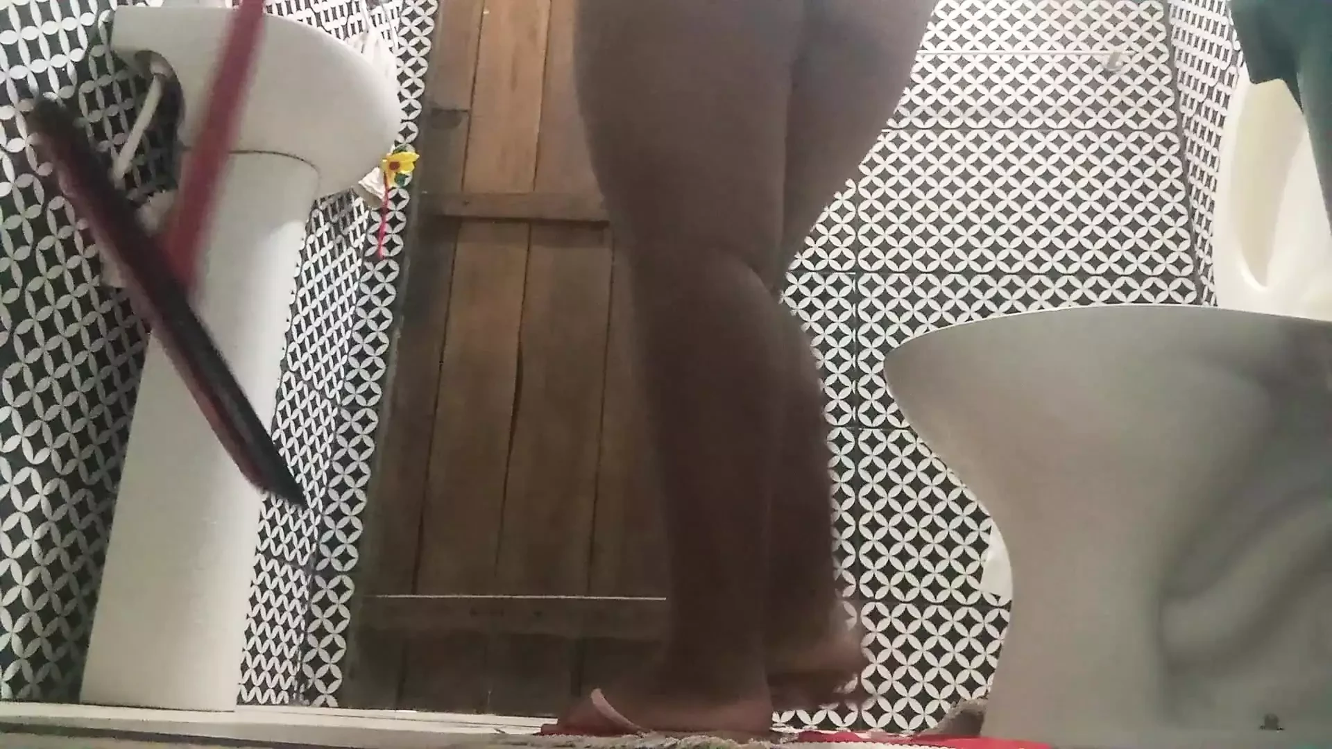 Preciso de uma rola grande na minha buceta