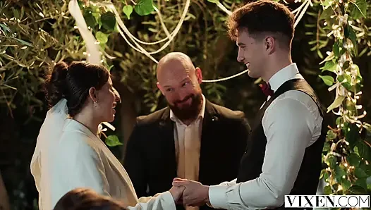 Vixen - si istri semok eve sweet ngentot kontol besar pengantin pria