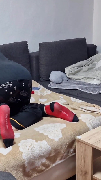 Moment mémorable de « Je baise ma femme sexy comme si elle était une vraie poupée sexuelle - baise de chatte et éjaculation sur le ventre 4k »