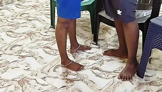 Kakak dan adik tiri saudara tiri