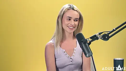 Khloe Kingsley Squirting on Camera & Red Flags | the Adult Time Podcast