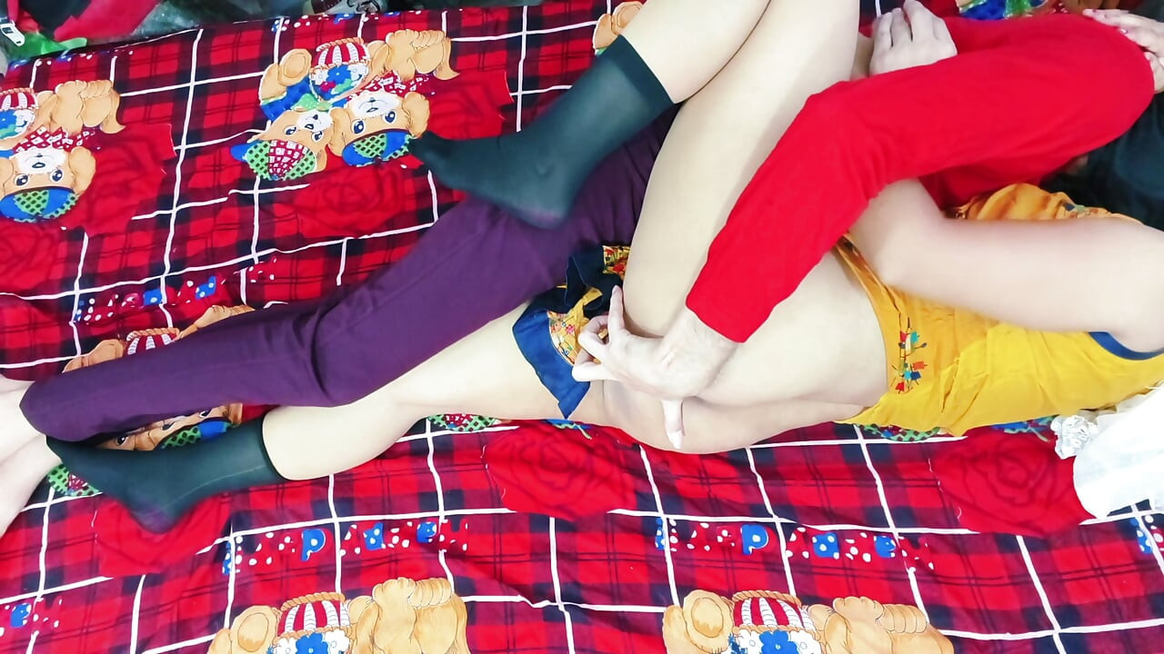 一次在美麗少女身上經過激烈而深入的性愛後，操得魂飛魄散