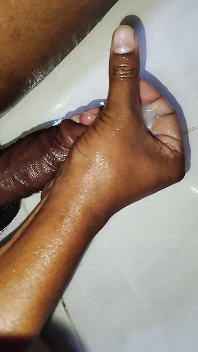 Handjob buatan sendiri