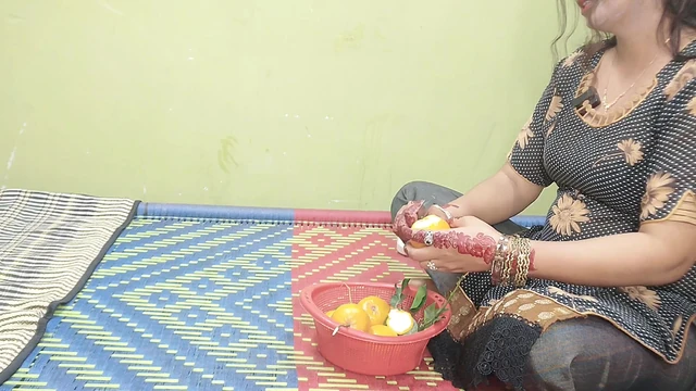 Hot Bhabhi Ko Dever Ni Orange Khela Ke Mast Chudai Ki Clear Dirty Talk