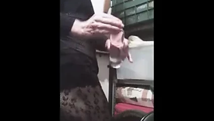 Crossdresser black dressend love long dildos