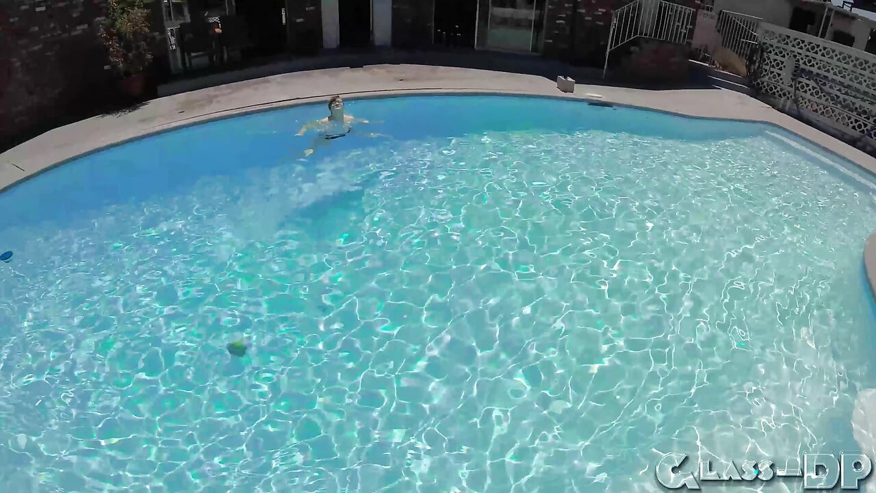 Thick slut slurps my cum poolside