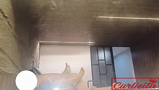 Sıkı ve büyük götlü curlisita dölleniyor