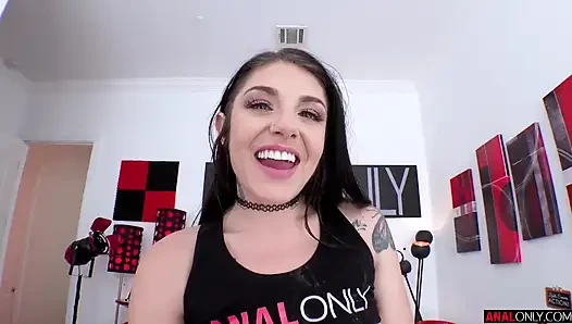 Brenna liebt anal