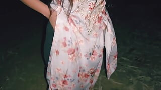 Indian village hot desi girl fucked in the forest viral MMS 18+