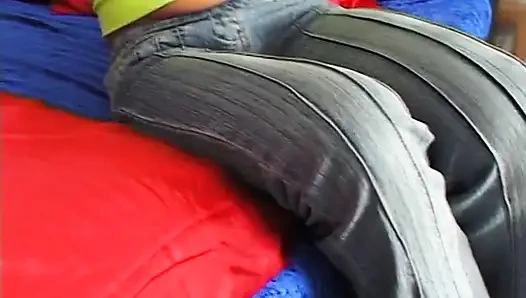 Small titted blonde whore fingers her snatch at the casting