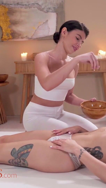 OILED up a PERFECT LATINA BUBBLE BUTT - Massage Rooms | Clip 1