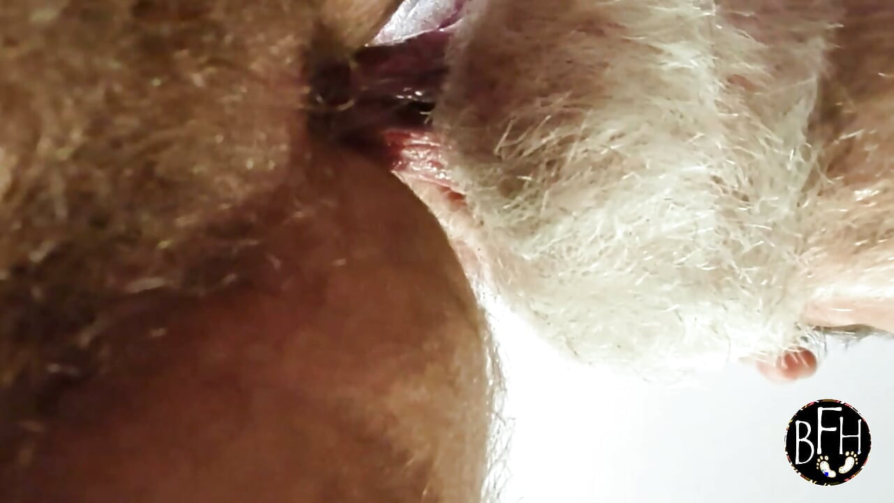 Daddy feasting on a beautiful hairy hole