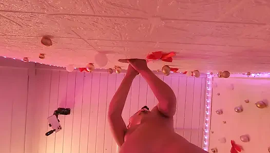 Yarak zevkle dağılır. MisssVikki