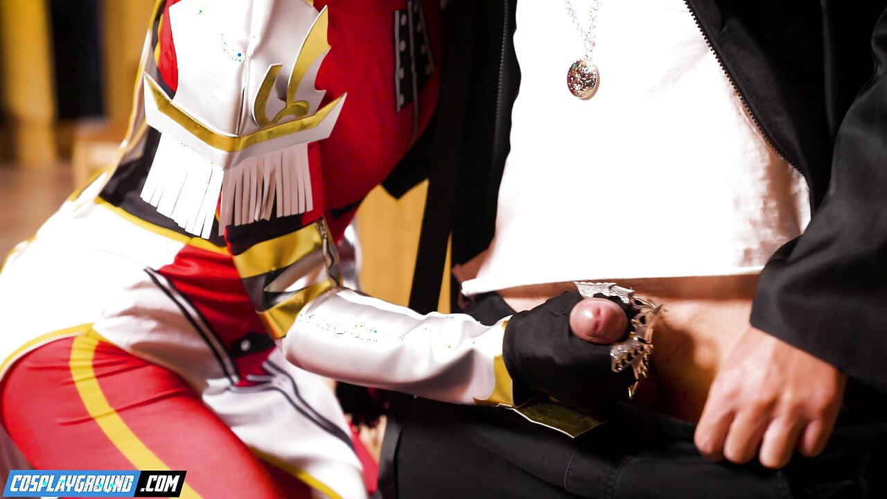 Lily LaBeau como Cha Hae-In adora una polla dura - Parodia porno cosplay de Solo Leveling