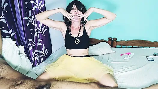 Edepsiz azgın sürtük ırklararası sevişiyor