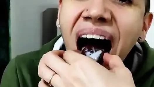 Tatlılık haftası kutlu olsun! (7 gün yemeğe boşalma)