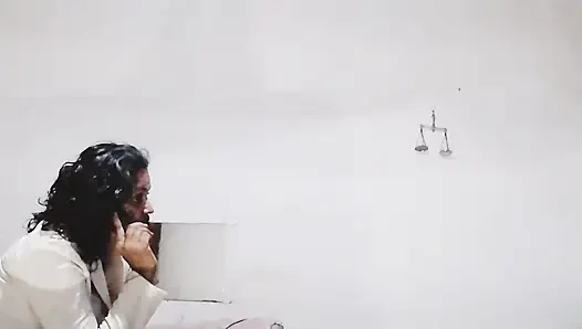 ep8 Desi stiefmutter hat die kamera von stiefsohn gefunden und sie strippt, damit er see.mp4