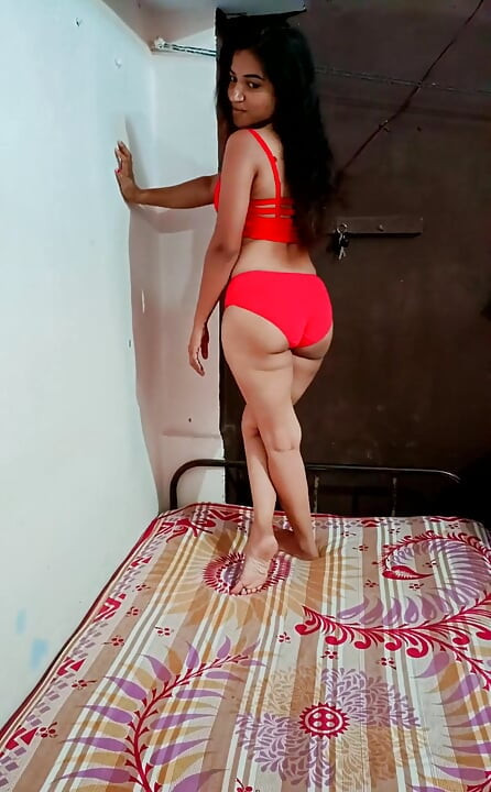 บทสนทนาเว็บแคมสุดฮอตล่าสุดกับแฟนหนุ่มดูเซสชั่นเว็บแคมสุดฮอตแก้ผ้าเต็มตัว