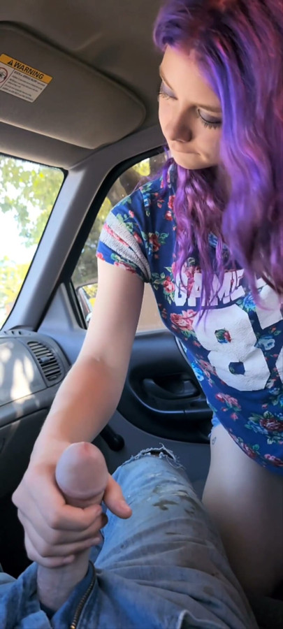 Sexy purple haired alt girl gives amazing oral sex in the car | Clip 1