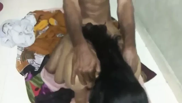 ghar ke malik ne kam vali ko choda part 2