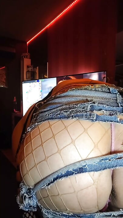 Fuck My Ripped Jeans 1 2 3 Cam4 Vanessabarbie My Thong Ροζ κορδόνι. VaneSsaBiTCHx PariSChienneTrvprod⁹¹
