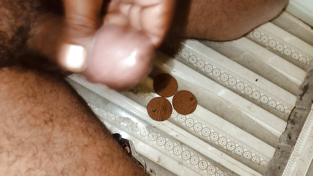 Land se nikali Hui cream
