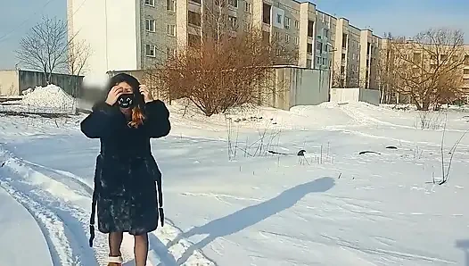 Kış geldi! Bu da demektir ki kürk mantoyla yürüme zamanı geldi!