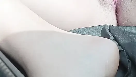 Sexy curlisita im auto fingern (Enge muschi pOV)