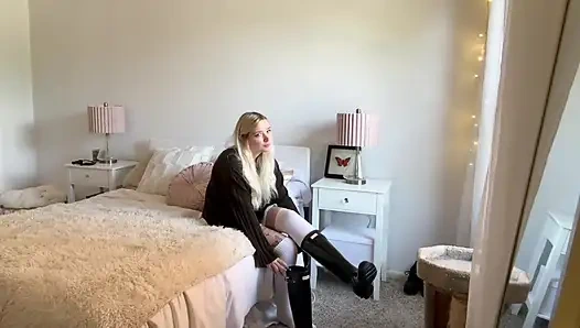 Mini etek fetişi derlemesi